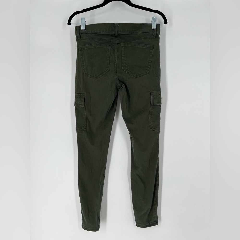 LOFT SOFT OLIVE SKINNY PANTS W/FLATTERING STRETCH 5 POCKETS PLUS THIGH POCKETS